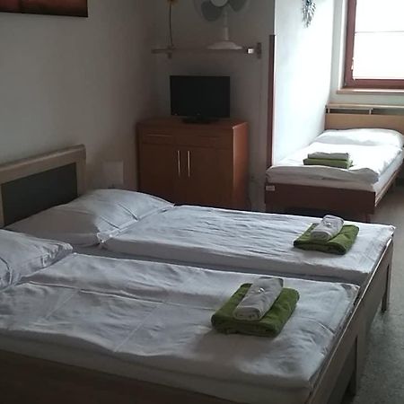 Hotel Le Cafe Pohořelice 외부 사진