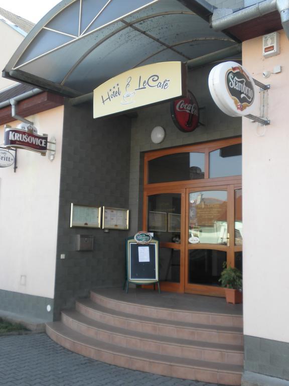 Hotel Le Cafe Pohořelice 외부 사진