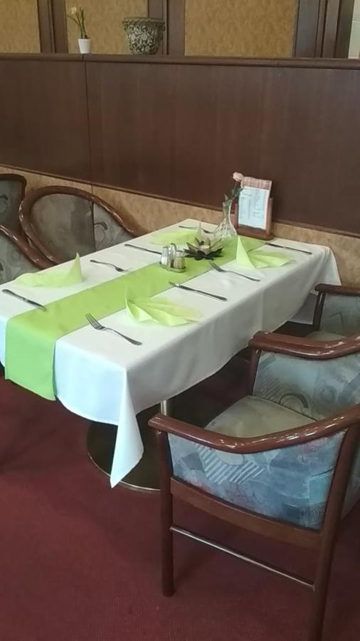 Hotel Le Cafe Pohořelice 외부 사진